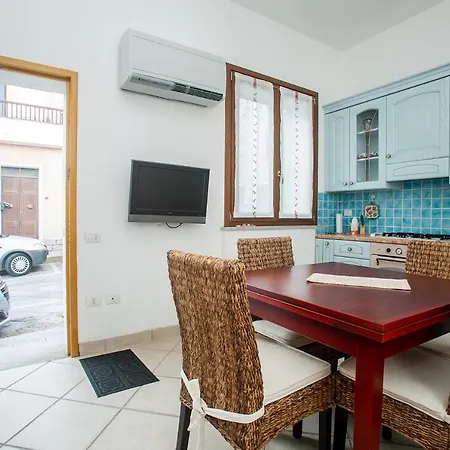 Bilocale Via Magnon Apartment *